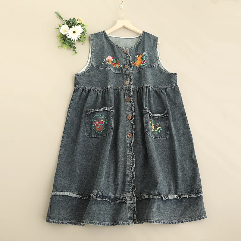 Robe mi-longue en coton et Denim pour femmes, Vintage japonais, Mori Girl, broderie de fleurs, col rond, sans manches, simple boutonnage, nouvelle collection printemps