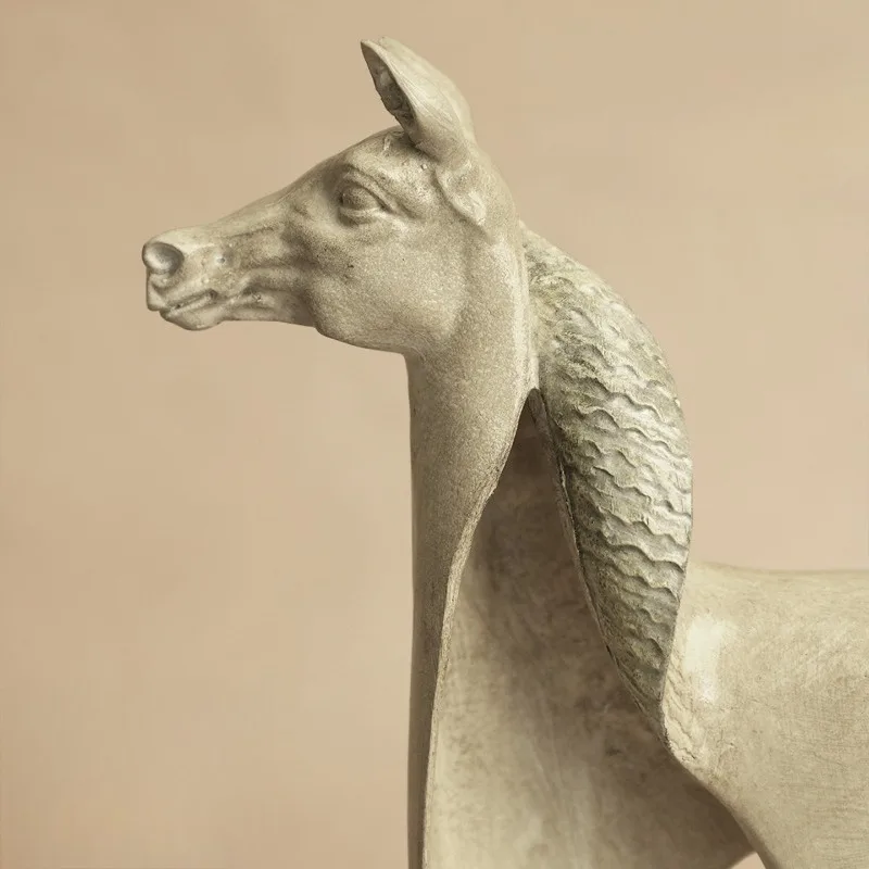 Light luxury medieval alloy art abstract horse sculpture ornament, model room study bookcase decorative handicrafts