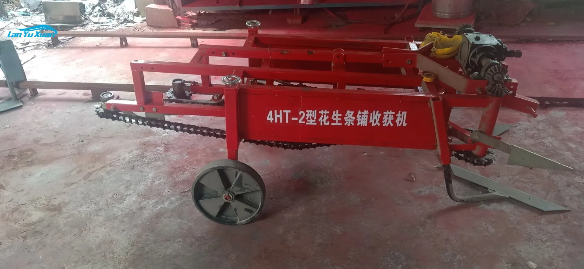 Agriculture Machinery combine groundnut peanut harvester tractor peanut harvester price for sale india