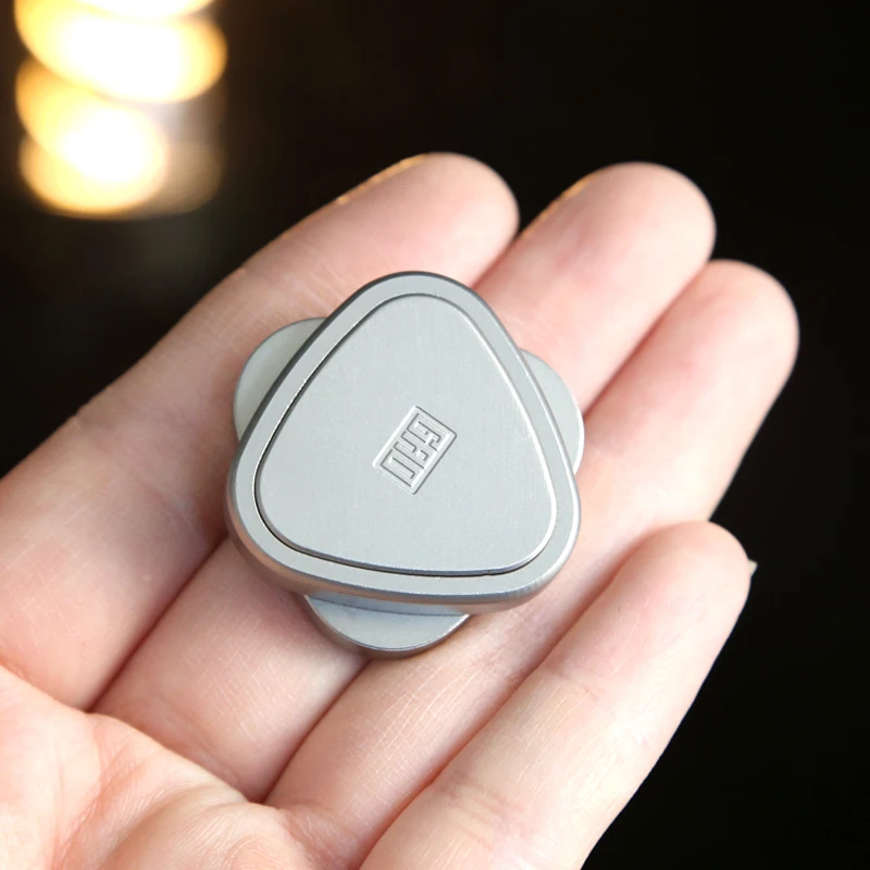 عملة معدنية فيدجيت سبينر - لعبة مكتب من الفولاذ المقاوم للصدأ لتخفيف التوتر والتركيز | هدية جيب EDC لجميع الأعمار #3