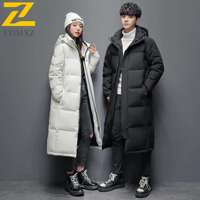 سترة COMXZ الفاخرة للجنسين بلون سادة مع قلنسوة للمشي لمسافات طويلة والسفر معطف طويل دافئ عالي الجودة من ريش البط الأبيض للشتاء #2