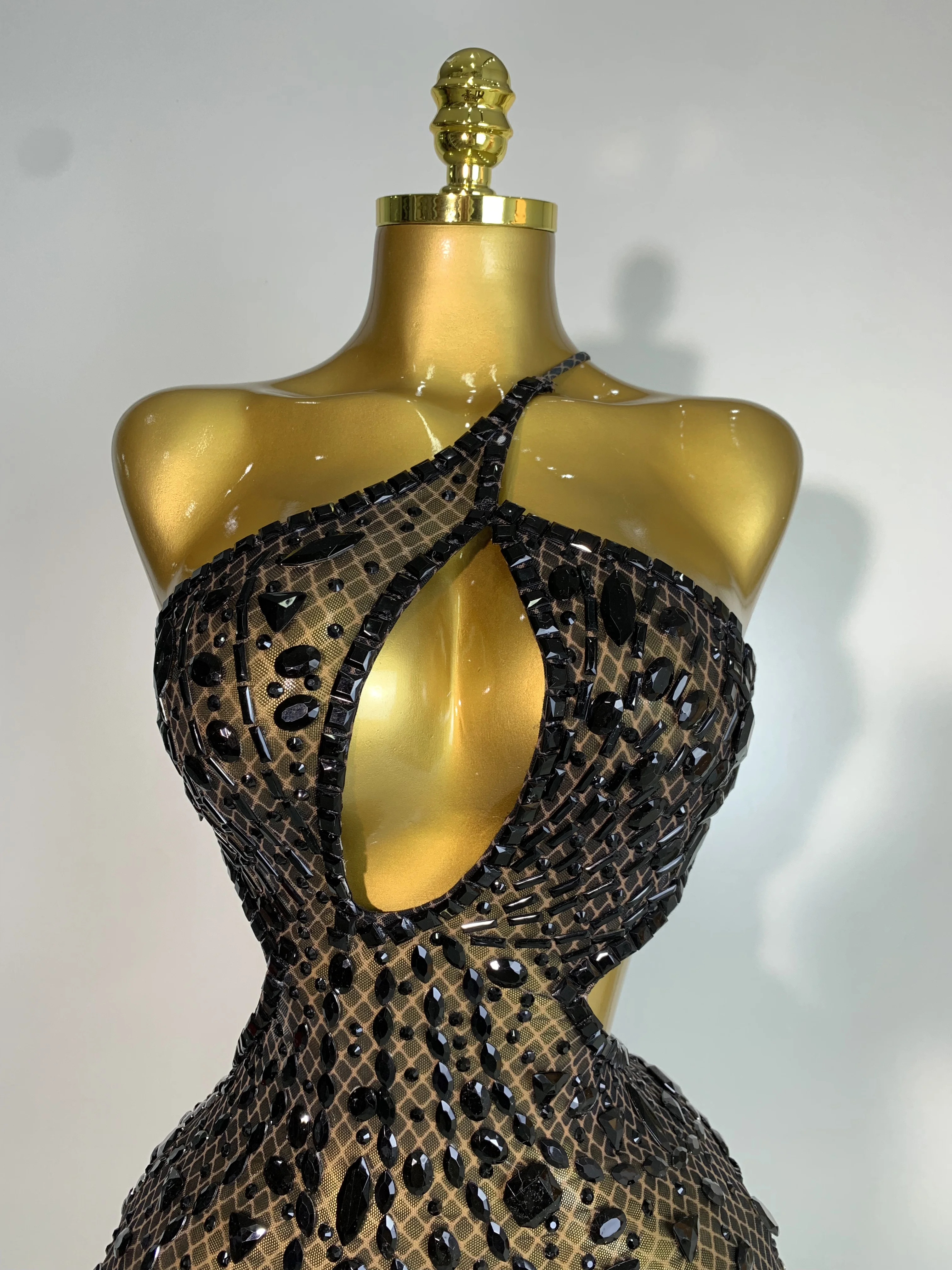 New Arrival Women 2025 Sexy Backless Hollow Out Diamond Evening Prom Gown Birthday Luxury Celebrate Stage Nightclub Outfit - AliExpress 200000345 New Arrival Women 2025 Sexy Backless Hollow Out Diamond Evening Prom Gown Birthday Luxury Celebrate Stage Nightclub Outfit - AliExpress 200000345