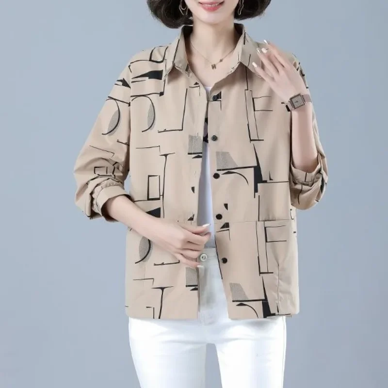 

Autumn and Winter Women's Turn Down Collar Button Pockets Letter Loose Fitting Fashion Casual Elegant Commuter Long Sleeve Tops