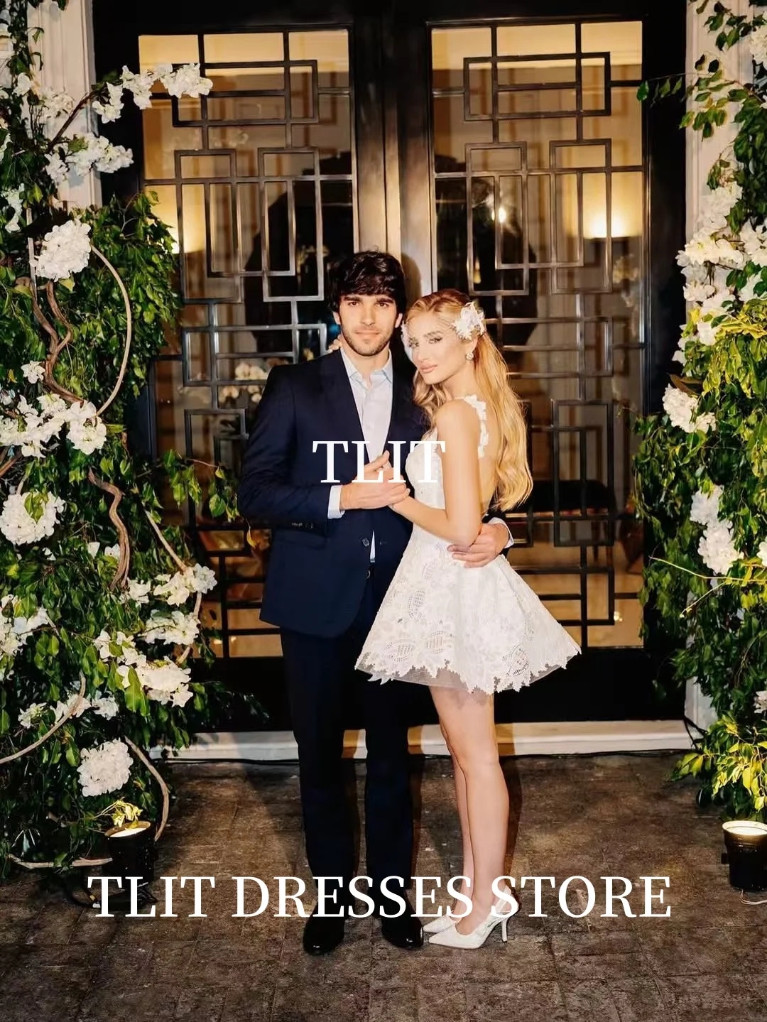 TLIT – robe de mariée trapèze courte, élégante, avec des Appliques blanches, personnalisée, bretelles Spaghetti avec fleurs, dos nu