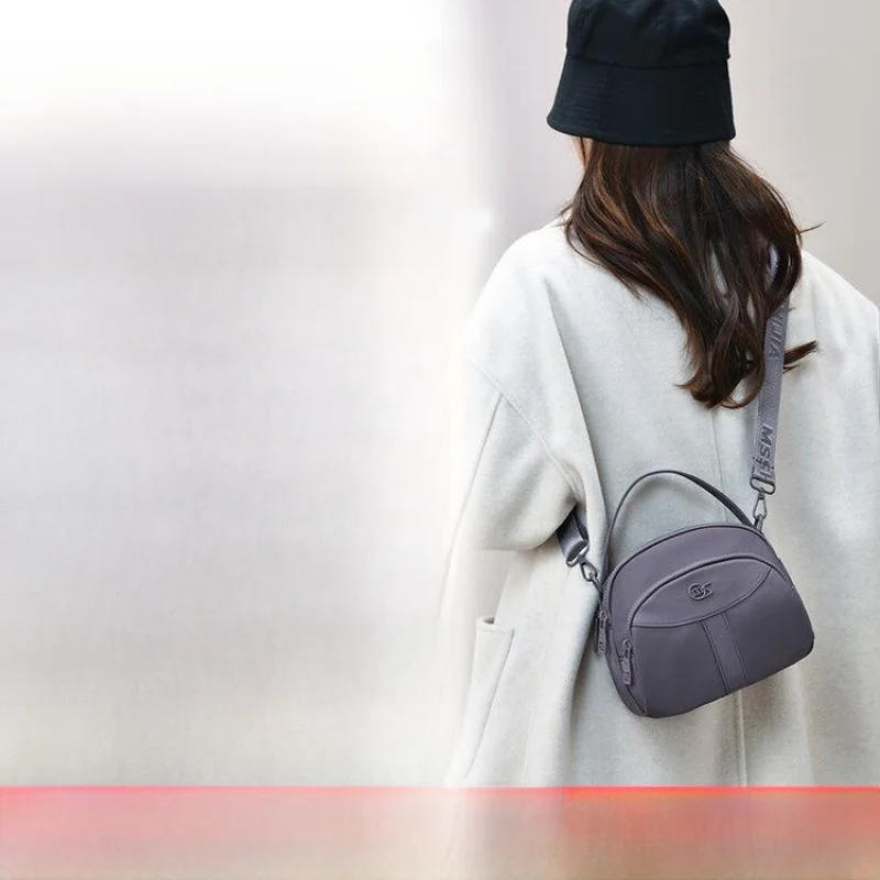 2026 New Fashion Women's Crossbody Bag Multi-Layer Shoulder Bag Travel Versatile Mom Bag Autumn Winter Stylish Small Bag