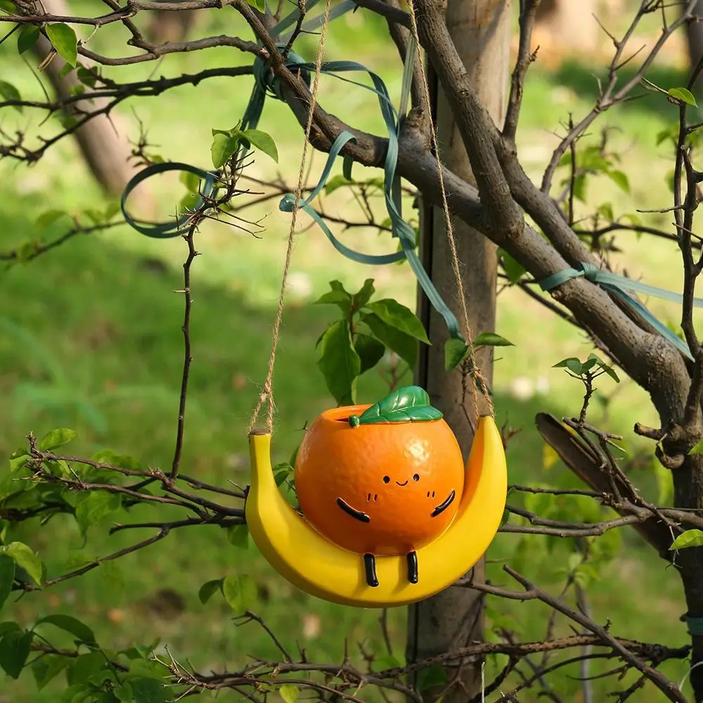 

Cute Hanging Planter Orange Shape Swing Fruit Shape Flower Pot Decorative Handmade Resin Sculpture Planter Balcony