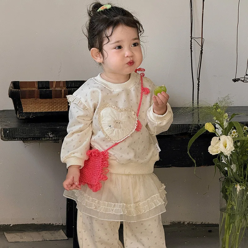 

Infant and Toddler Girl Cartoon Print Outfit, New Spring Style, Versatile Long-Sleeve Two-Piece Set for Girls aClass