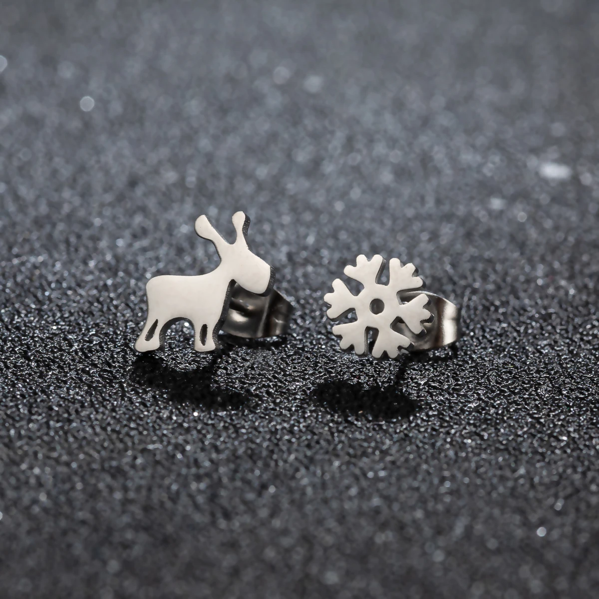Brinco de Aço Inoxidável para Mulheres, Floco De Neve, Brinco Assimétrico, Tragus Piercing, Jóias Estudante, Presentes de Festa de Natal