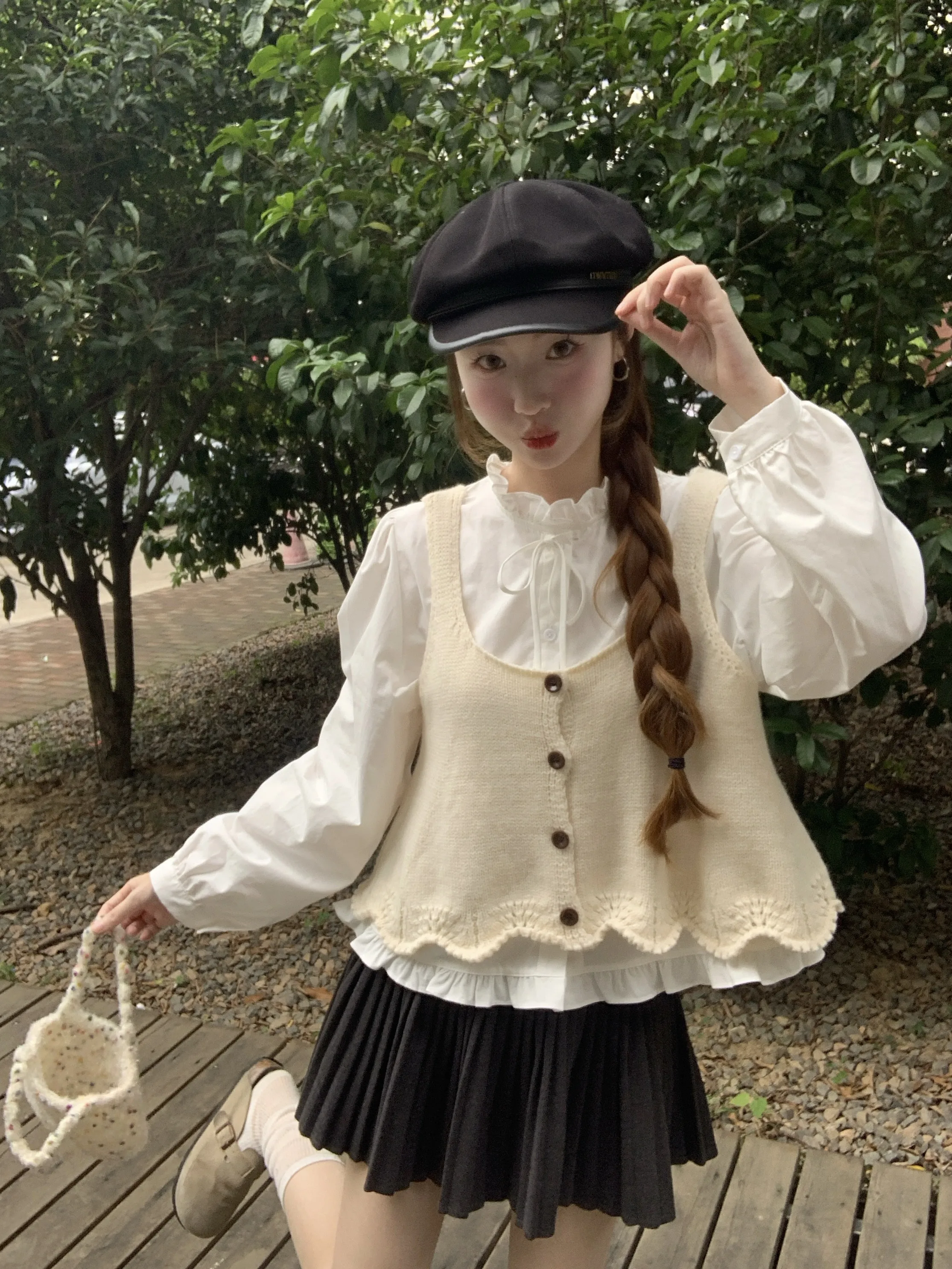 

Корейский стиль Весна 2026 Женская вязаная кофта с длинным рукавом и рукавами-фонариками, приталенный крой, круглый вырез, пуловер-жилет, универсальная повседневная одежда