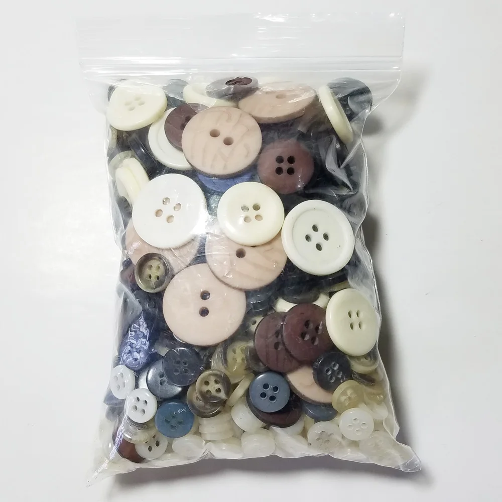 Random mix size and color 200pcs-1000pcs/lot Resin buttons round Plastic buttons for sewing clothing accessories DIY