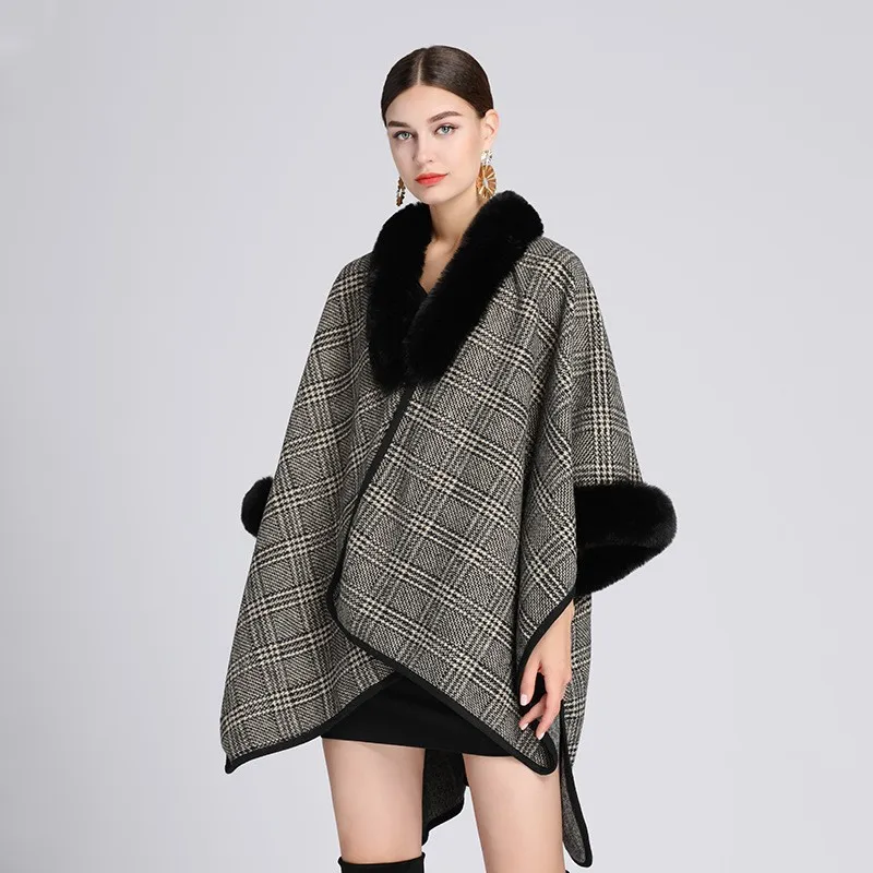 

2023 Autumn Striped Poncho Women Overcoat Long Cloak Big Pendulum Faux Rabbit Fur Neck Cardigan Cape Loose Streetwear Coat