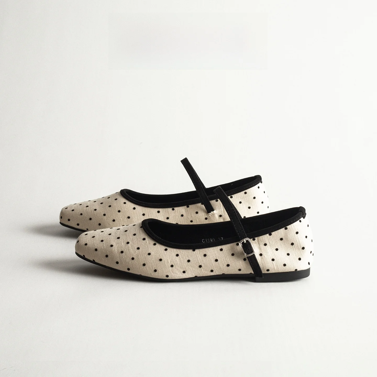 

Retro Polka Dot Mary Jane Flat Shoes Women's Comfortable Casual Ballet Style Spring Season Breathable Leather Fashionable