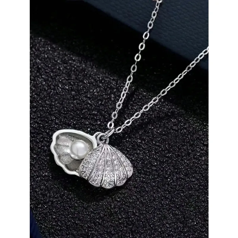 1 collar con colgante de perlas de imitación de concha con microincrustaciones de acero inoxidable
