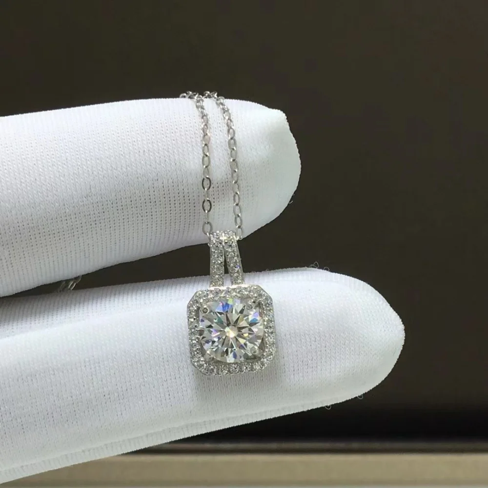 s925-1-carat-high-quality-moissanite-diamond-pendant-fashion-elegance-jewelry-birthday-women-mature-charm-gift