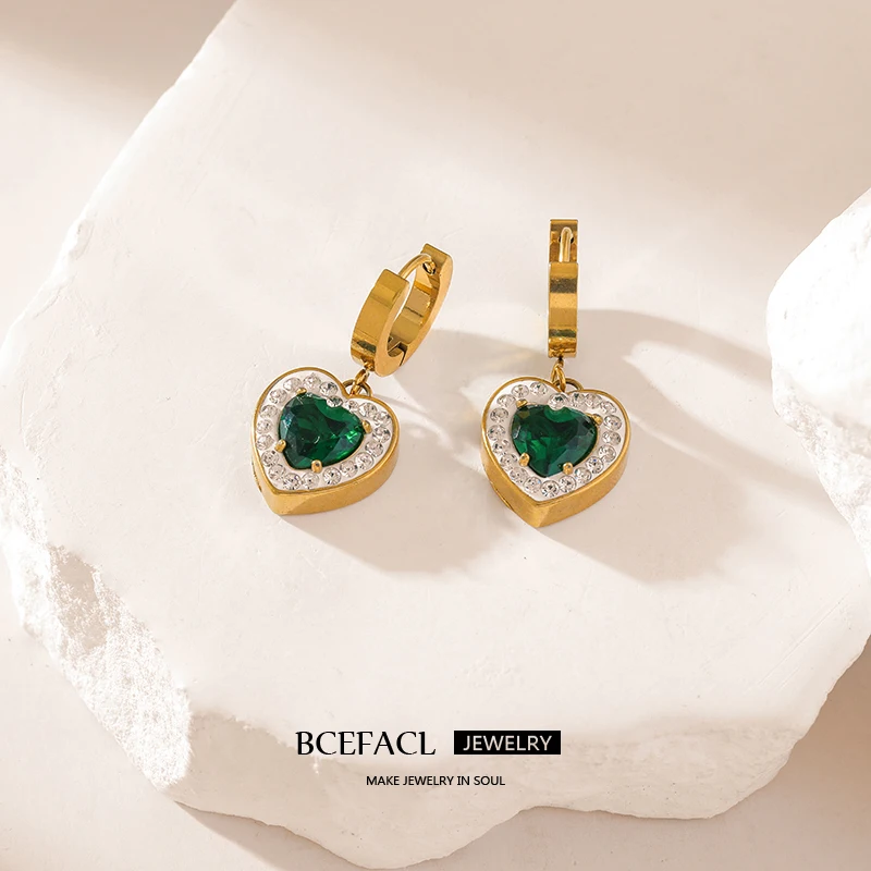 

BCEFACL 316L Stainless Steel Heart Shaped Green Crystal Zircon Earrings For Women Girl Fashion Ear Buckle Jewelry Birthday Gifts