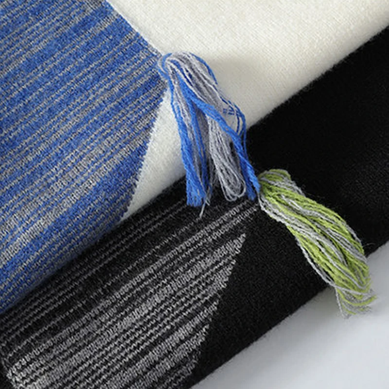 2025 New Men's Knitwear Fringe-Detail Crewneck Pullover Patchwork Knit Top Loose-Fit Casual Fashion Men's Sweater