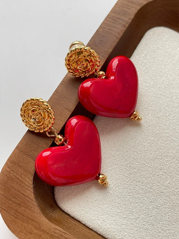 New Vintage Red Christmas Love Rose Earrings Premium Unique heart Stud Earrings For Women