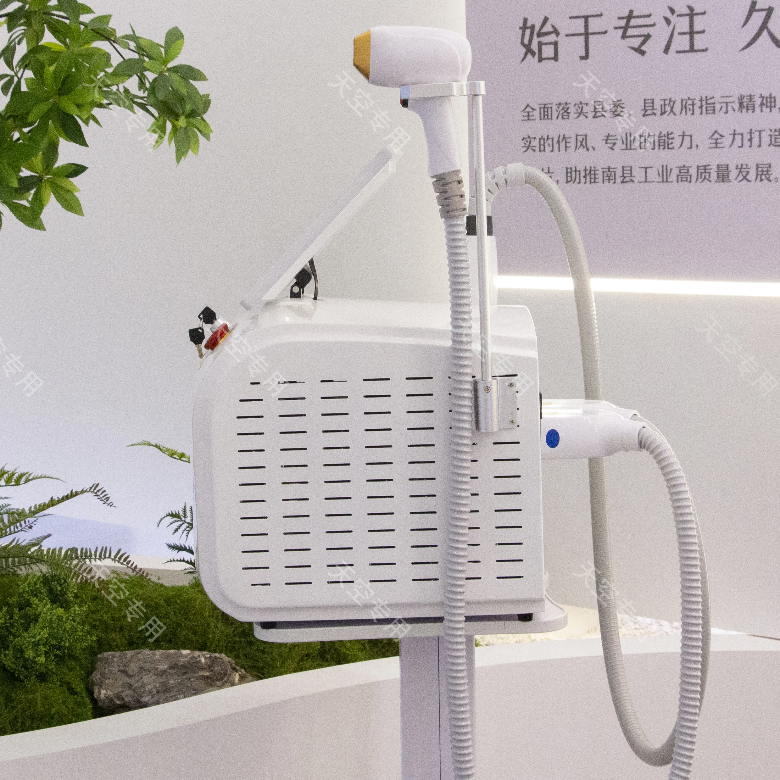 Soprano 2 in 1 Diode Laser Hair Removal and Laser Picosecond Tattoo Removal 3 Wavelengths 755nm 808nm 1064nm Pico Ipl Nd Yag