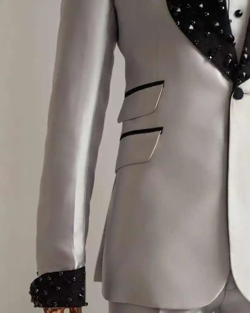 الأبيض الرجال البدلة مجموعة 2 قطعة السترة + بانت أسود بنطلون فاخر بلورات مخصصة مكتب رسمي سترة العريس الزفاف معطف سهرة