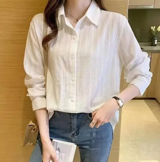 Flip Collar Fashionable Jacquard Design Slim Fit Single Breasted Long Sleeved Shirt for Women Solid Color Commuting Shirt