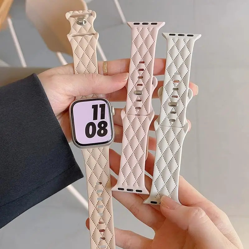 Silicone Strap For Apple Watch Band 44mm 40mm 45mm 49mm 41mm 42mm 46mm correa bracelet iwatch series se 7 5 4 6 3 8 9 ultra 2 10