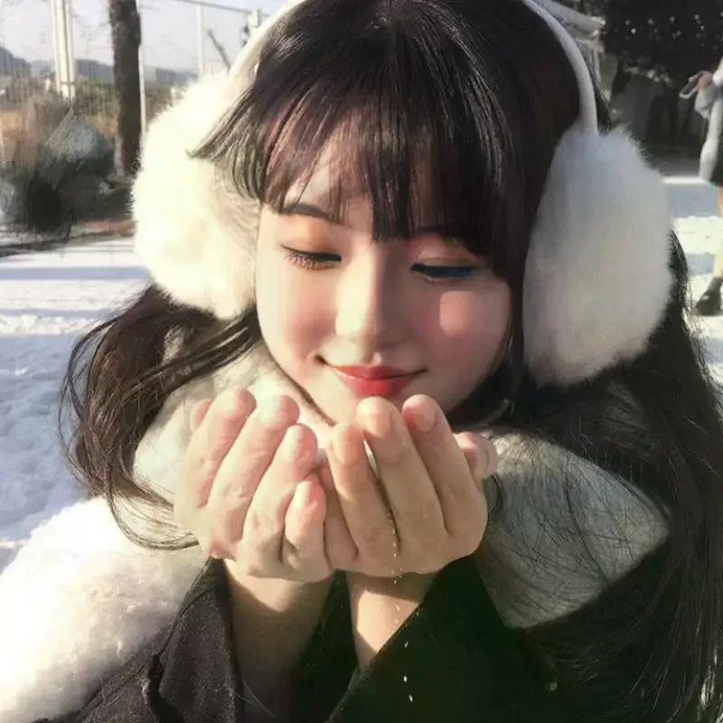 Trendy Solid Soft Earmuffs with Earflap Protection for Outdoor Winter Use