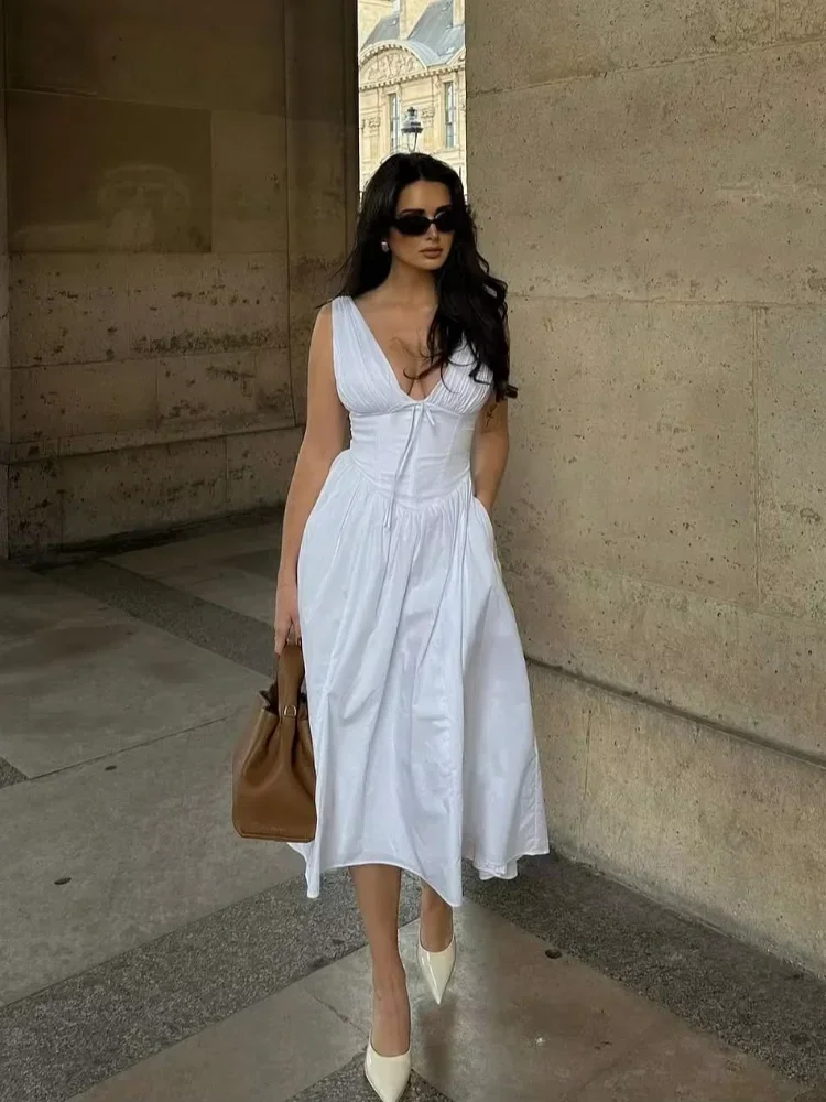 

Женское шикарное летнее платье миди без рукавов с V-образным вырезом, повседневное, с открытой спиной, с завышенной талией, А-силуэт, плиссированное, длинное, 2026, для отпуска