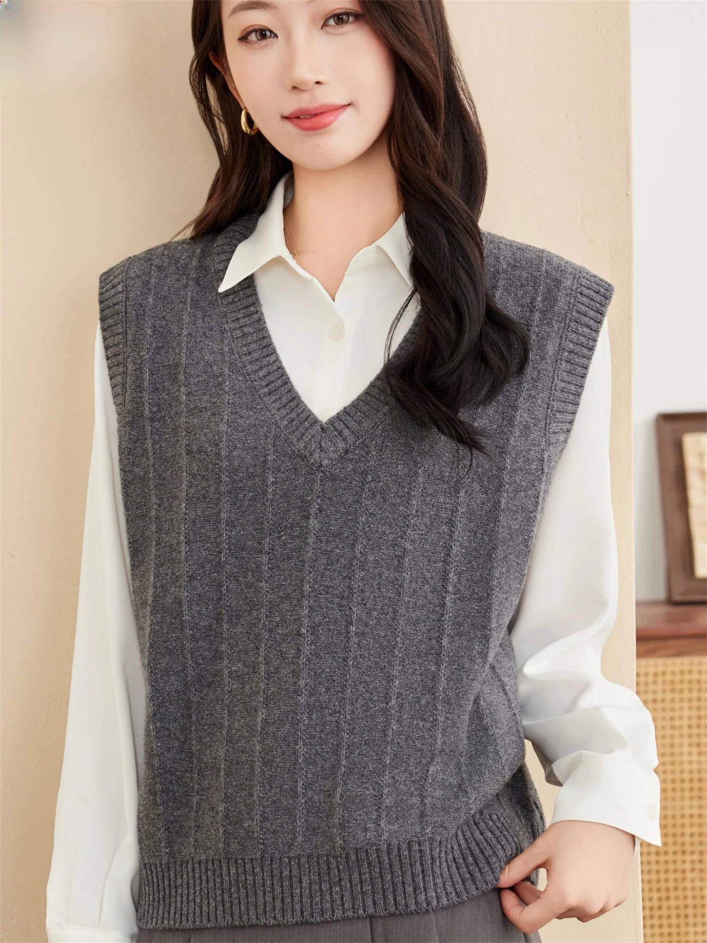 

Свободный женский вязаный шерстяной жилет Svel V-Ne Faionable, весенне-осенняя одежда для мам среднего возраста, повседневная, легко чистящаяся