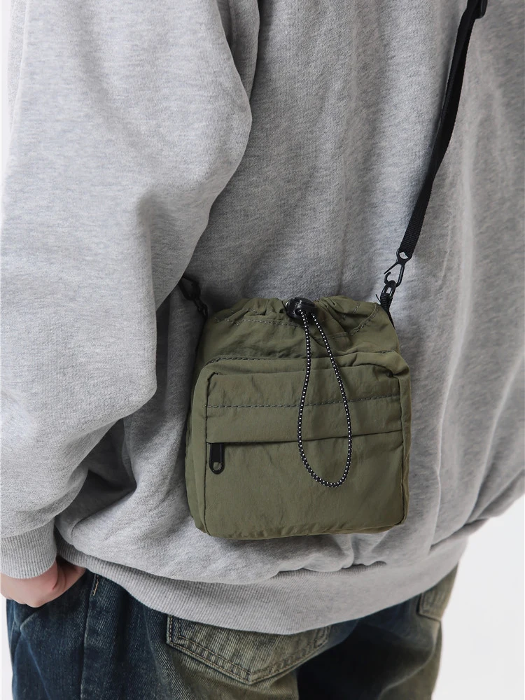 

Unisex Nylon Crossbody Phone Pouch Bag Mini Drawstring Sling Bag Lightweight Sports Neck Wallet Travel Casual Shoulder Bag