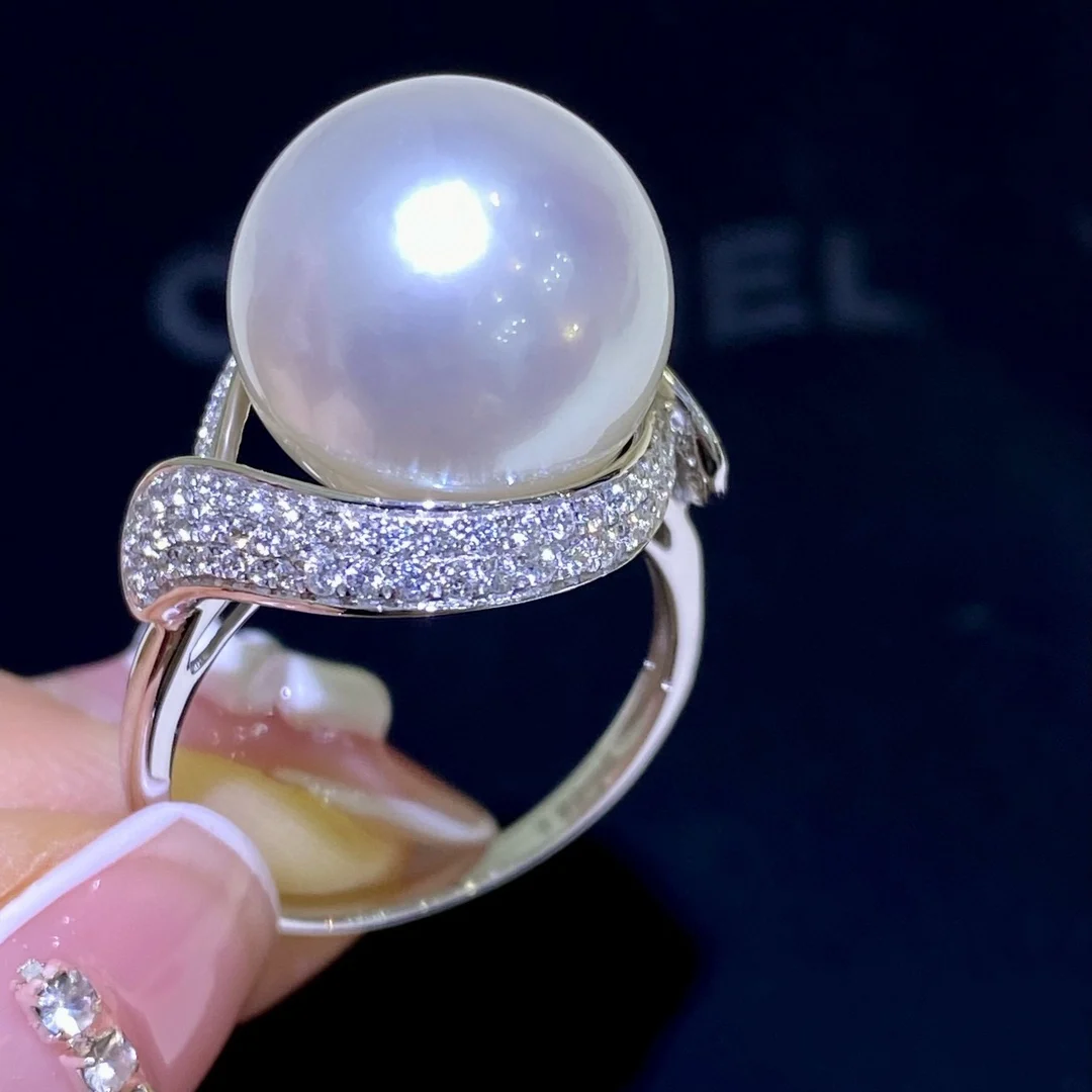 

Кольцо из серебра 925 пробы с натуральным пресноводным жемчугом 10-11 мм, почти идеально круглое, с небольшими дефектами, регулируемое, классическое ювелирное украшение, подарок
