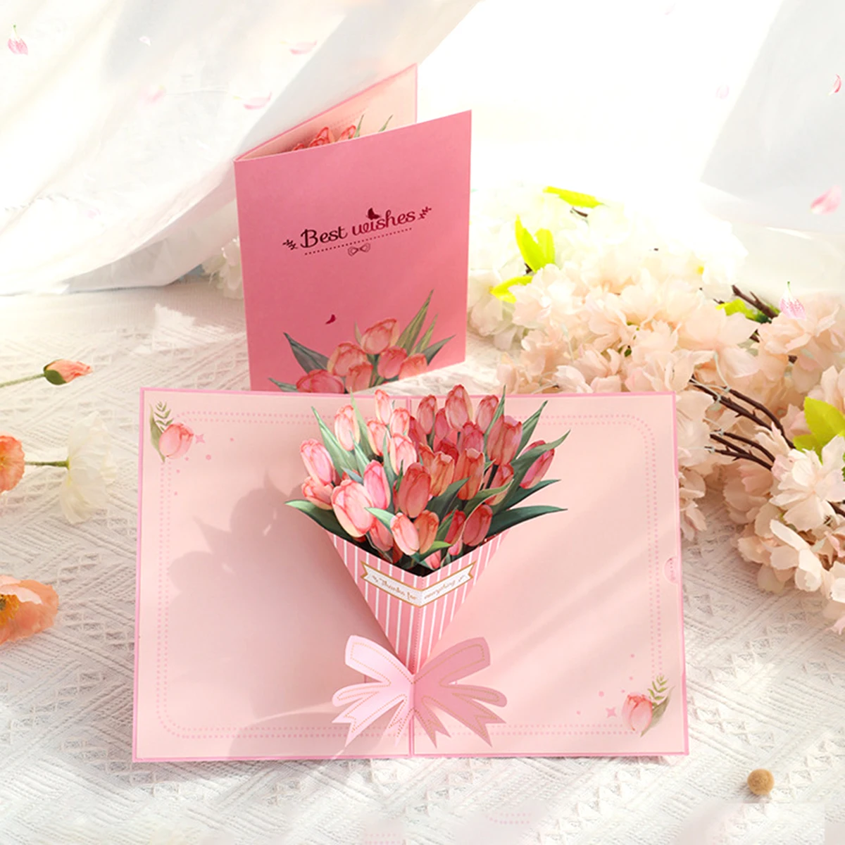 

1 букет тюльпанов, поздравительная открытка ко Дню матери, красивая поздравительная открытка, праздничный подарок для выражения благодарности мамы (с конвертом)