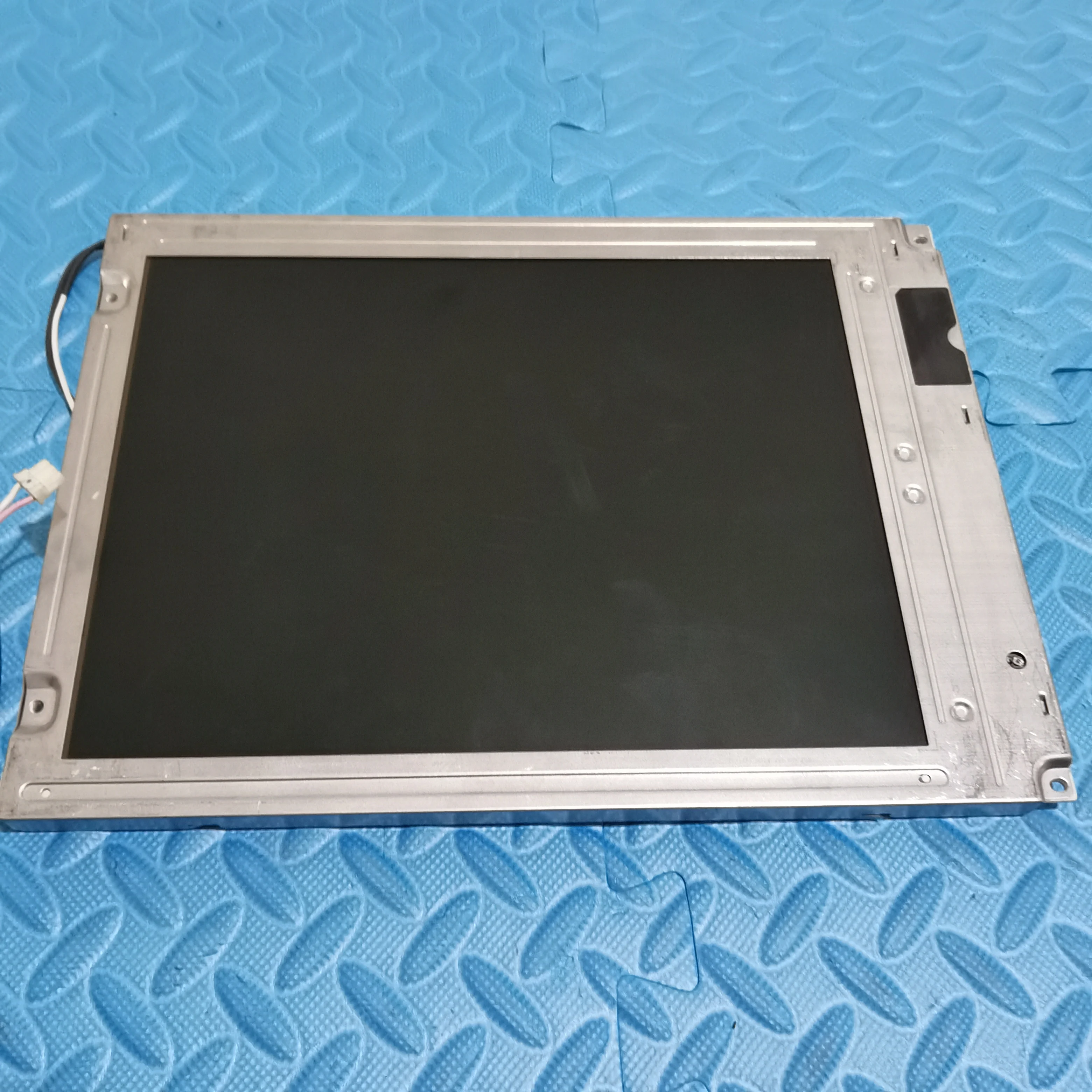 LQ104V1DG11  LCD display screen