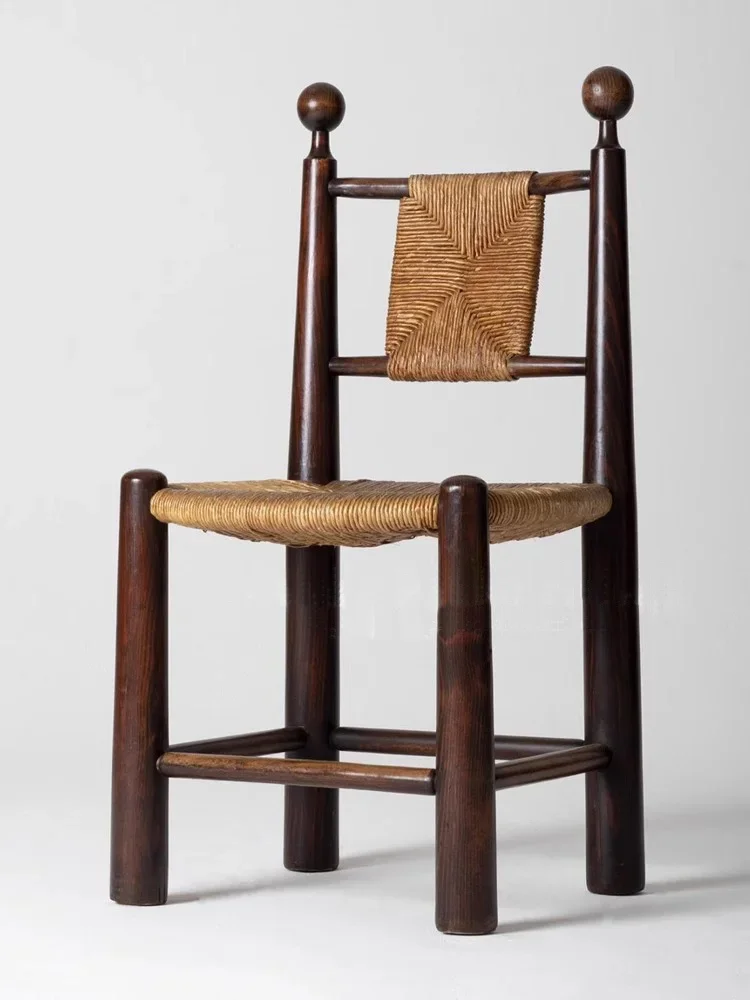 Französischer antiker Rattan-Esszimmerstuhl, Homestay-Café-Freizeitstuhl aus massivem Holz im Retro-Rattan-Stil