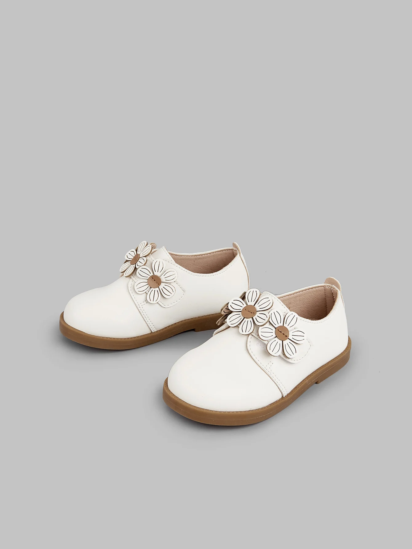 Mahbu deer New Girl Princess Leather Shoes Chic Versatile Soft Elegant Fashion Lace Bowknot Beading Kid mocassini Wedding Slip-on