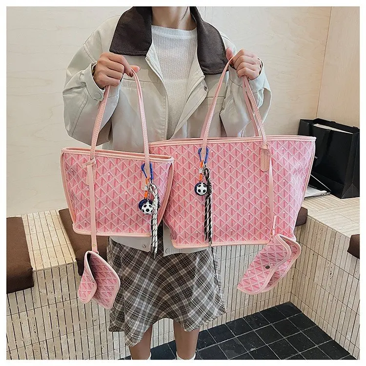 Large Capacity Tote Bag for Women 2026 New Casual Commuter Simple Retro Shoulder Purse Versatile Everyday Fashion Handbag