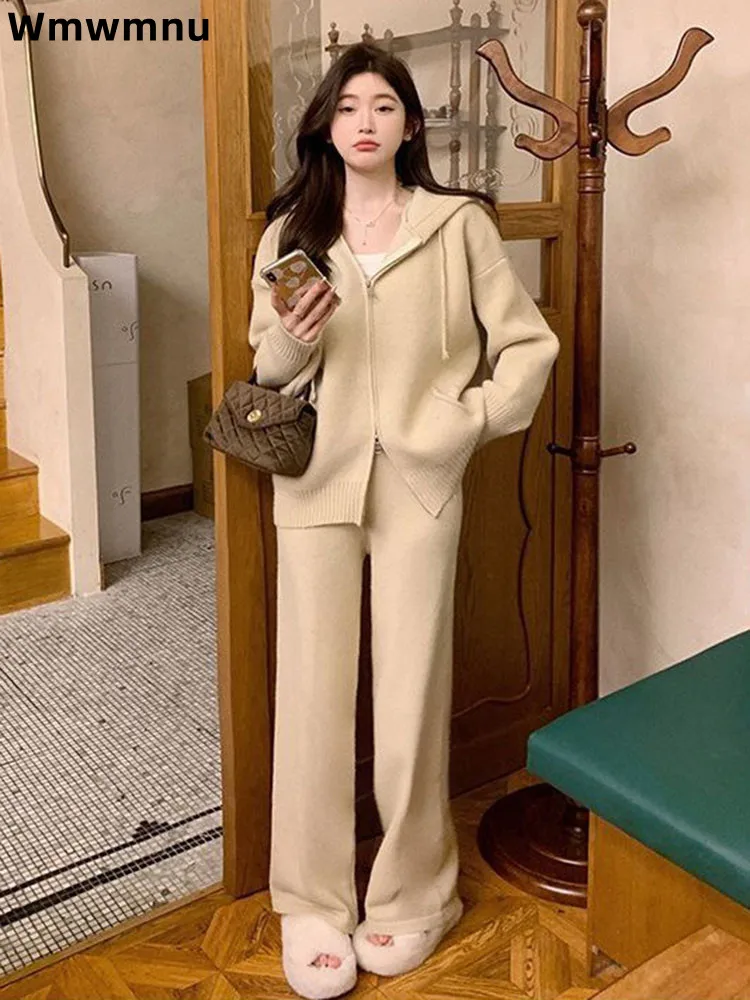 ชุดเซ็ต 2 ชิ้น เสื้อฮู้ดมีซิปและกางเกงขายาวทรงหลวมสไตล์ลำลองสำหรับผู้หญิง ผ้าถัก ชุดแฟชั่นเสื้อผ้าถักทรงตรง