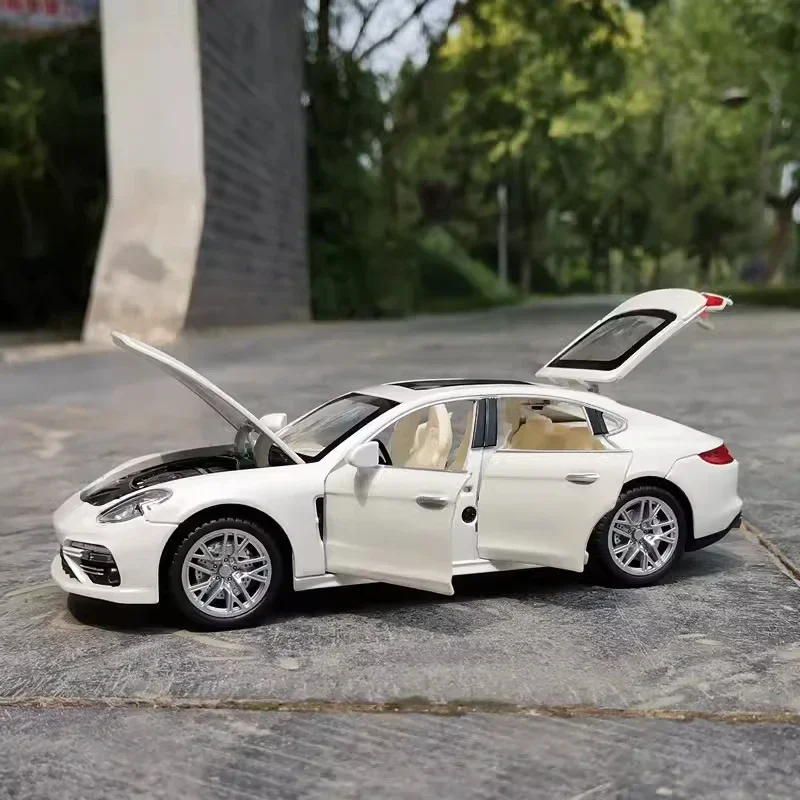 Porsche panamera coche deportivo de aleación, vehículo todoterreno, modelo de simulación de luz de sonido, juguete para niños, 1:24, A46