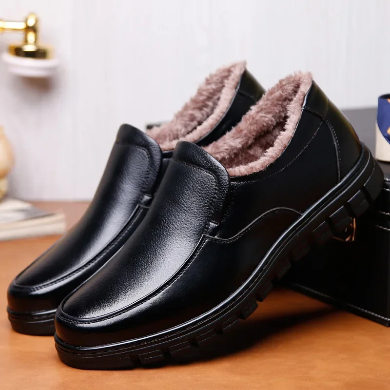 Winter Waterproof Men\'s Casual Leather Shoes Flannel High Top Slip-on Male Casual Shoes Rubber Warm Winter Cotton Shoes for Mens