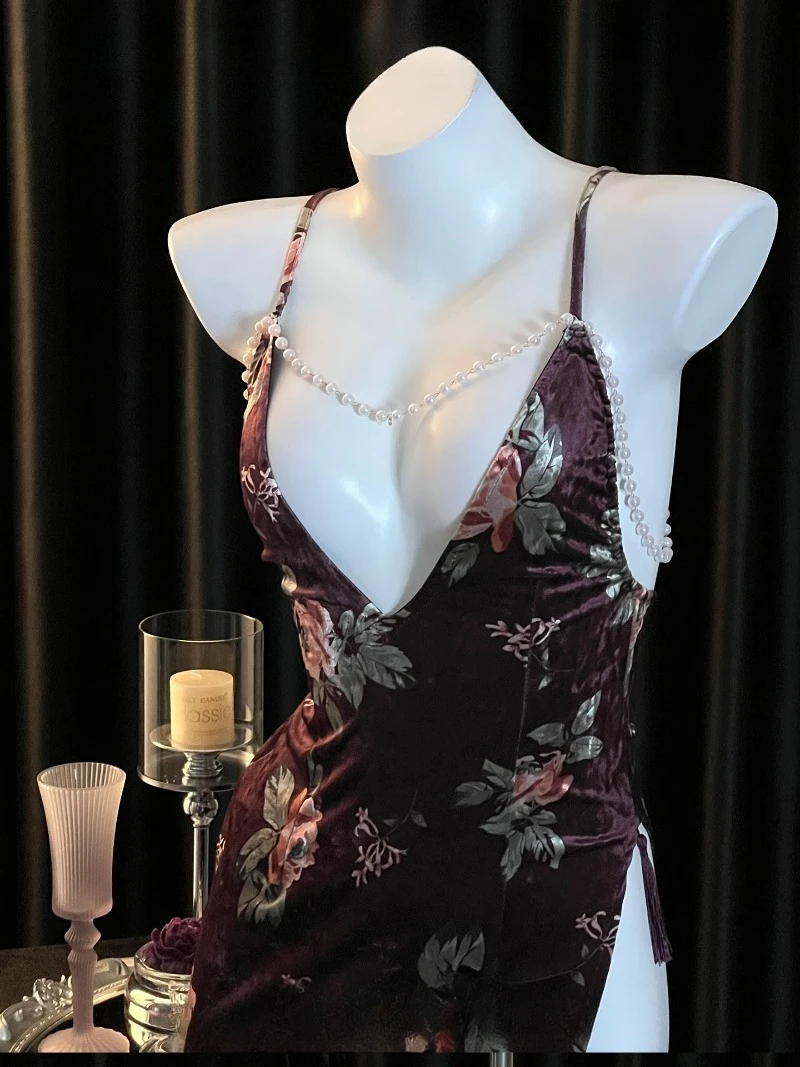 Robe licou fendue en V profond de style chinois, chaîne de poitrine en perles pour séduction, chemise de nuit Cheongsam en velours, maille douce et transparente, nouvelle collection