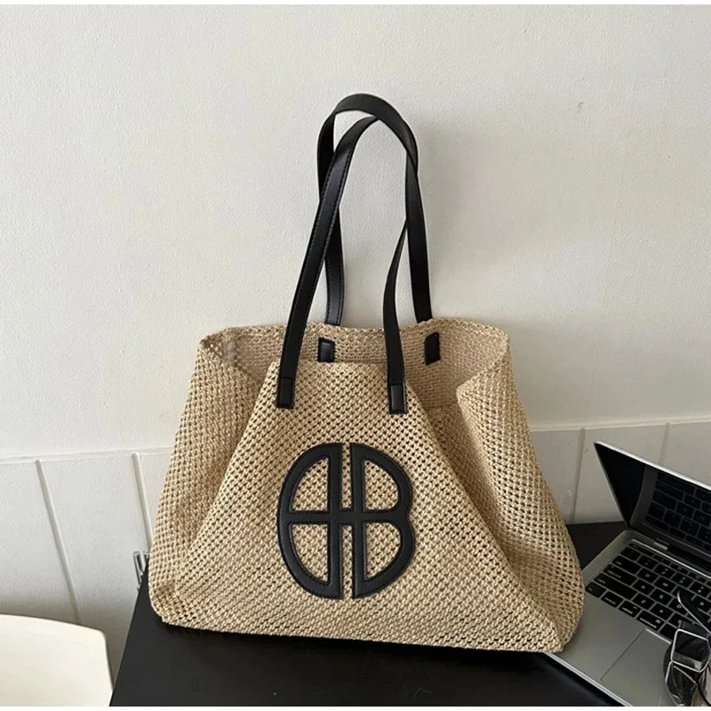 Straw Hollow Knitted Handbag Large Capacity Handmade Shoulder Handbag Women 2024 Designer Casual Beach Bag Ethnic Style