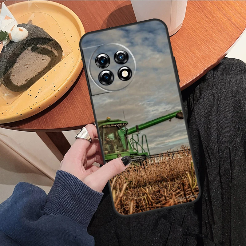 Catching Corn Harvest Bean Funda Case For OnePlus Nord 3 2T CE 2 Lite N10 N20 N30 OnePlus 11 10T 8T 9RT 10R 8 9 10 Pro