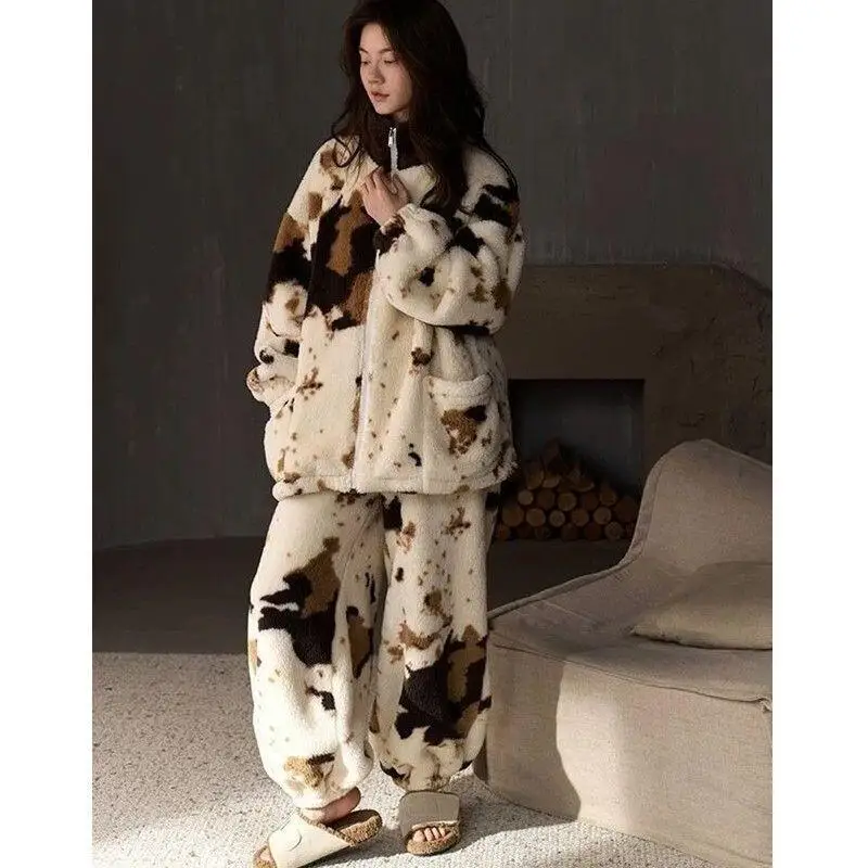 

Горячие пижамы из кораллового флиса, зимние утепленные пижамы с полуворсом для отдыха, сохраняющие тепло, женская домашняя одежда, костюм допамина, модный новый стиль, оптовая продажа, хит продаж