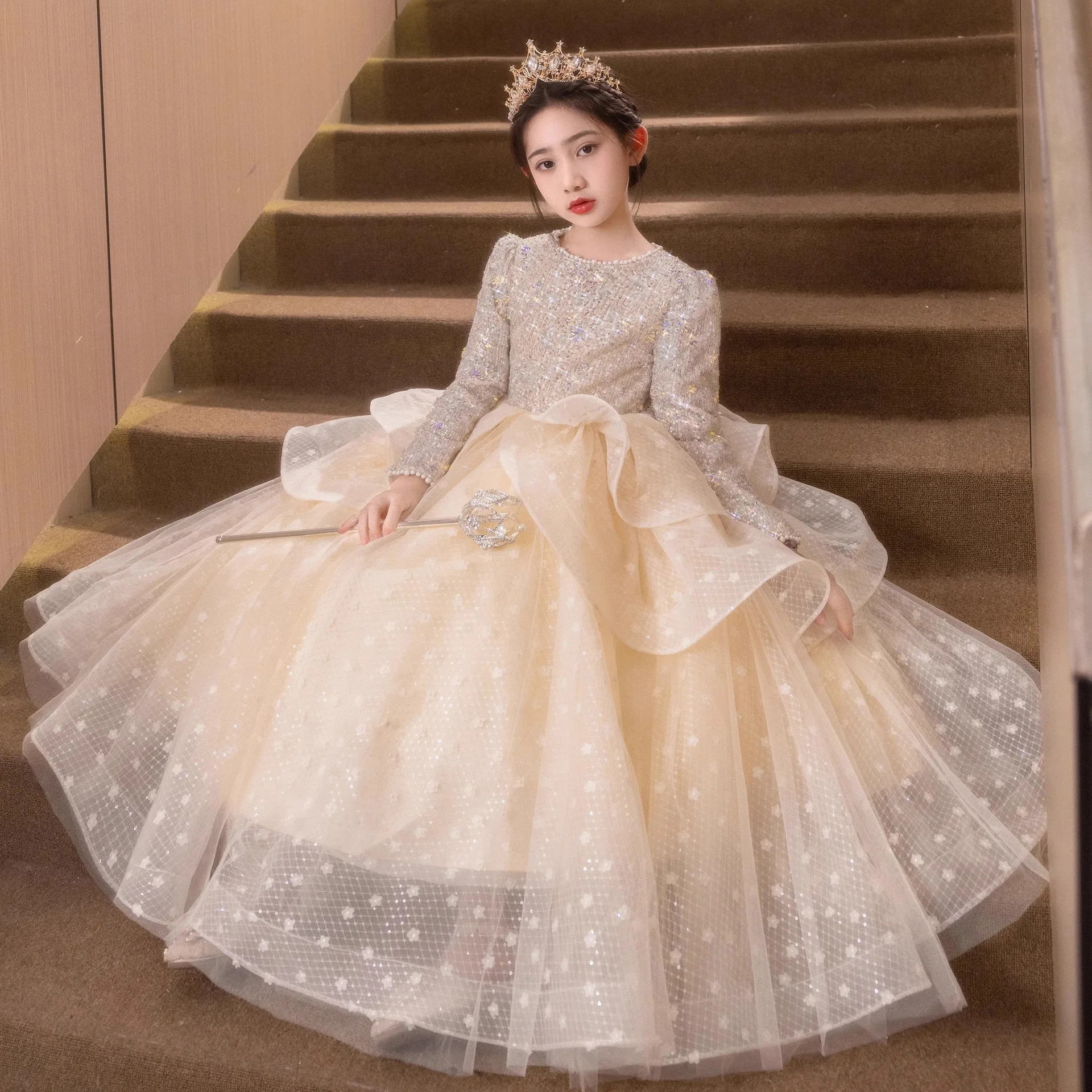 

Gorgeous Kids Dress for Girls Wedding 2025 sequin Dress Princess Long sleeved Party Pageant Formal Gown For Teen Children Dress