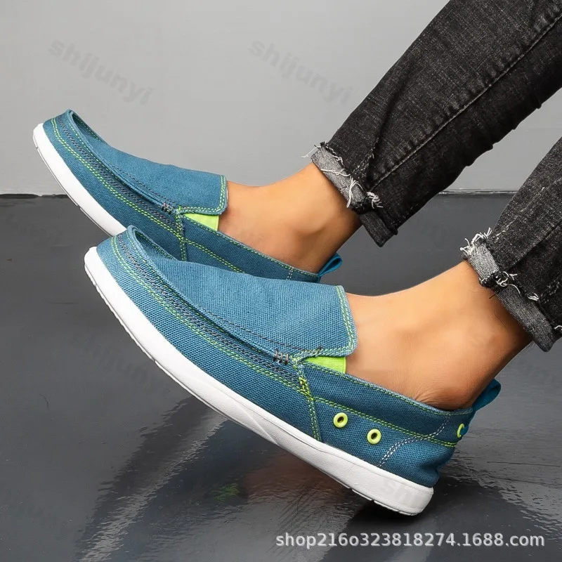 Autunno Uomo Scarpe Casual di Tela 2025 Nuovo Traspirante Morbido Per Il Tempo Libero Da Uomo Mocassino Scarpe Da Ginnastica Comfort Low-top antiscivolo Scarpe Da Ginnastica In Denim
