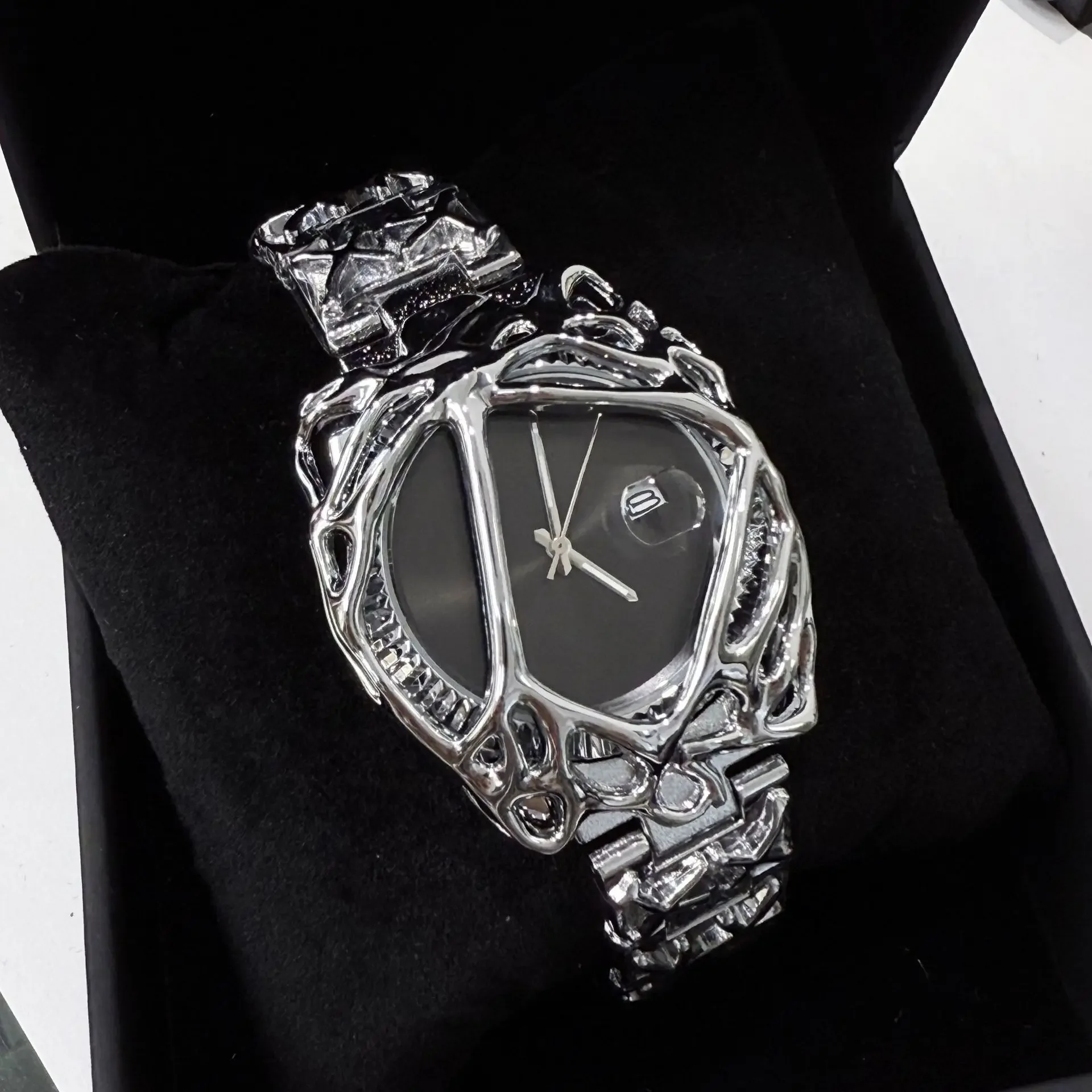 STARPERISH Personalisierte Y2k Hochwertige Original Quarzuhr Männer Alabaster Stil Mode Unisex Heiße Mittelalterliche Einzigartige Kreative AAA Uhr 10