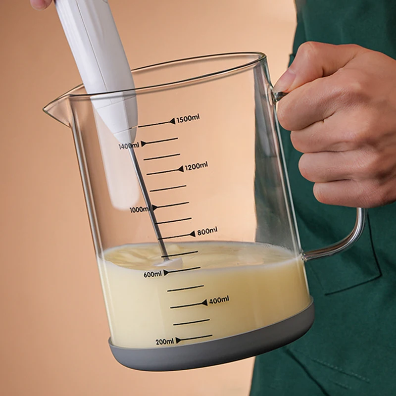 

1/1.5L High Borosilicate Glass Measuring Cup With Handle Large Capacity Kitchen Baking Cup With Anti Slip Pad Mixing Cup Tool