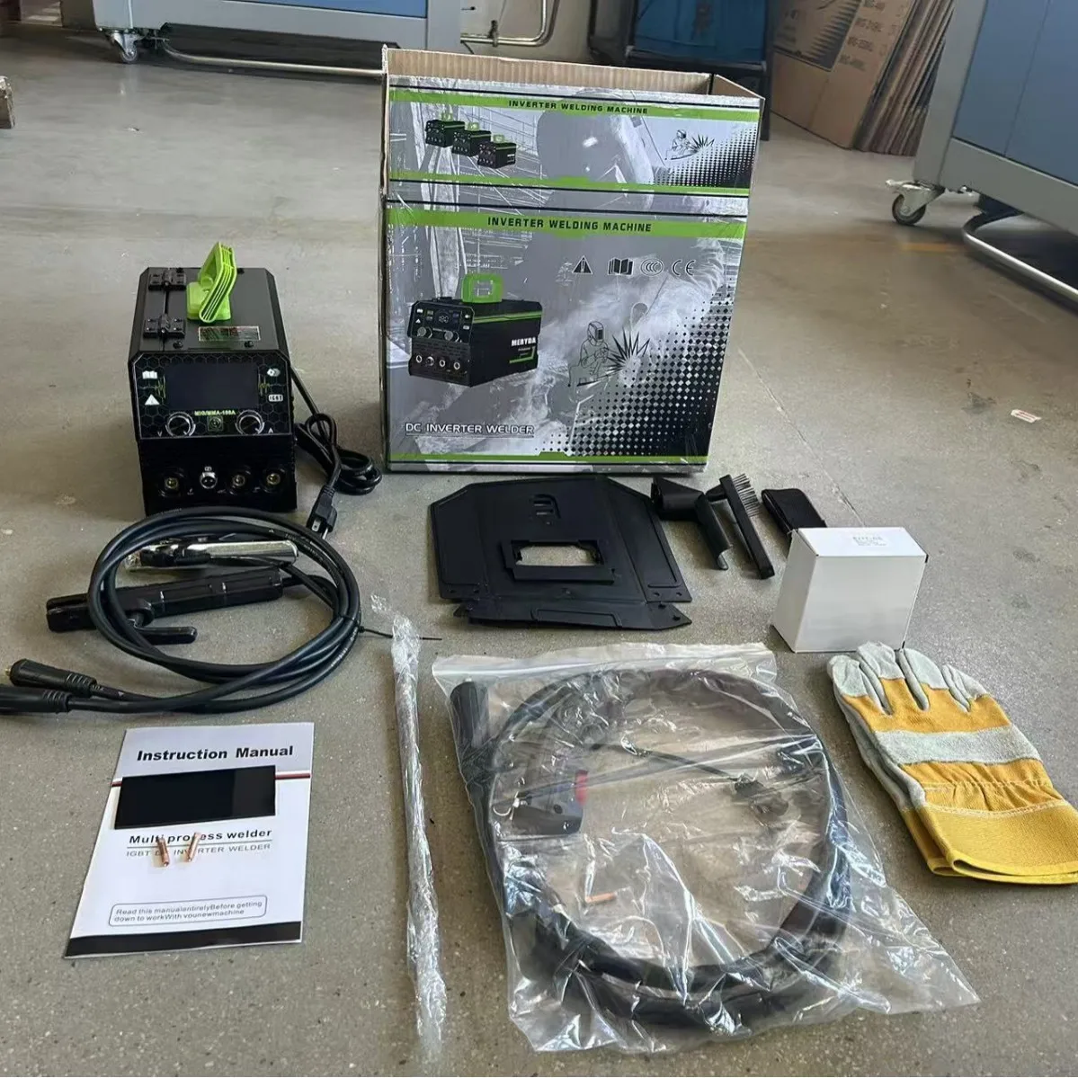 

2026 120A European 220v with accessories 1kg airless two-guarantee welding machine MIG/MMA/TIG electric welding machine