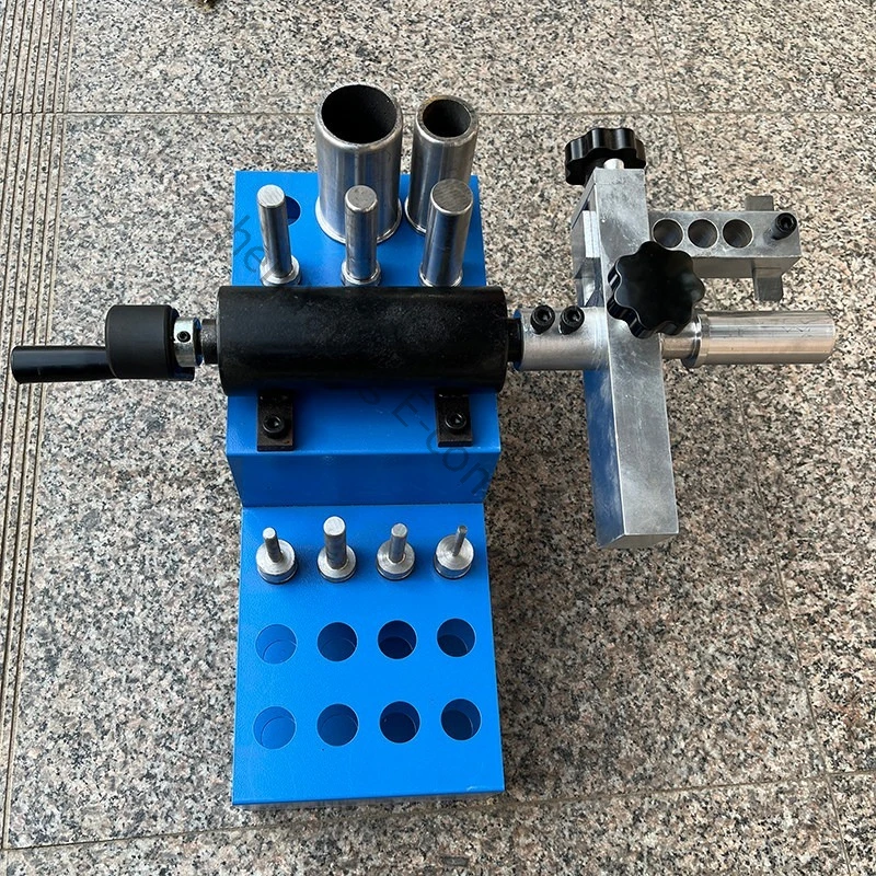 Hand Cranked Hydraulic Oil Pipe Stripping Machine Rubber Stripping Machine Manual Rubber Hose Stripping Machine