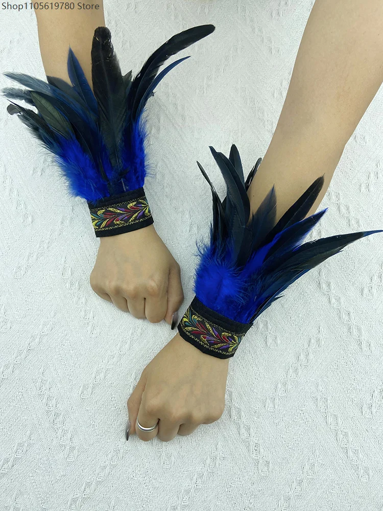 Natural Fur Wrist Cuffs Removable Wrap Bracelet Goth Clothes Sleeves Y2k Accessories Ancklets Fashion Retro Feather Gloves Cuff