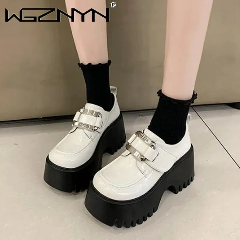 Jesień Kobiety Punk Gothic Wysoka Platforma Kliny Buty Casualowe 8CM Obcasy Wodoodporne Skórzane Buty Gruba Podeszwa Trenerzy Kobiety Trampki